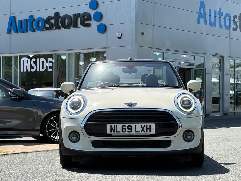 Mini Convertible 1.5 Cooper Classic Euro 6 Ss NL69LXH White #2