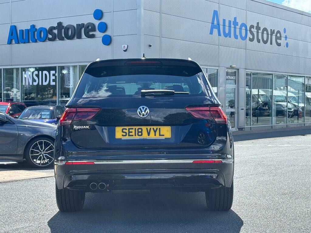 Volkswagen Tiguan 2.0 Tdi R-line Euro 6 Ss SE18VYL Black #6