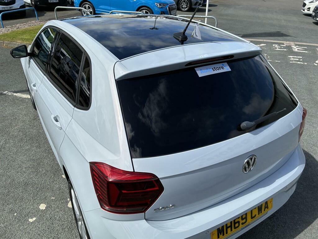 Volkswagen Polo Se Tsi Dsg Yellow #12