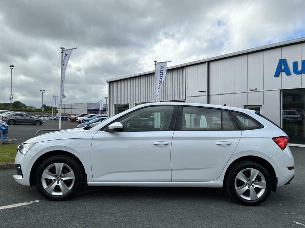 Skoda Scala 1.0 Tsi Se Dsg Euro 6 Ss White #3