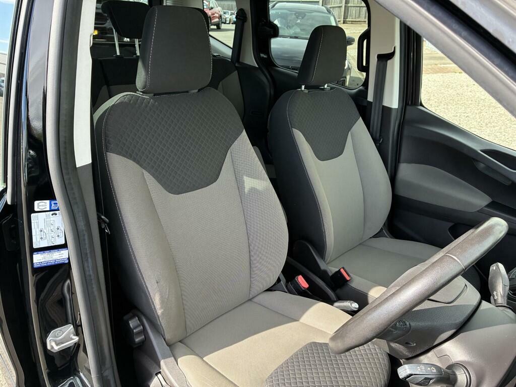 Ford Tourneo Courier 1.5 Tdci Zetec Mpv Grey #2