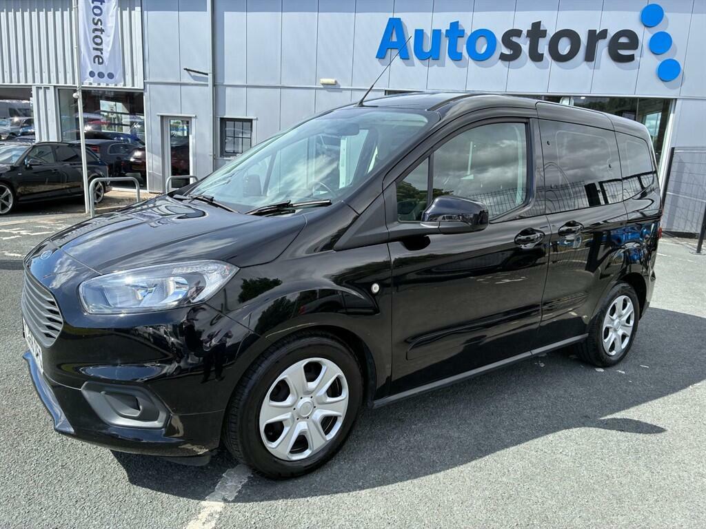 Ford Tourneo Courier 1.5 Tdci Zetec Mpv Grey #11