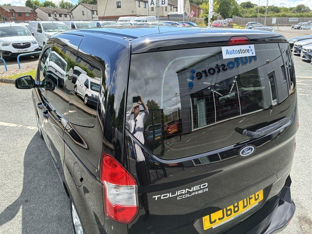 Ford Tourneo Courier 1.5 Tdci Zetec Mpv Grey #12