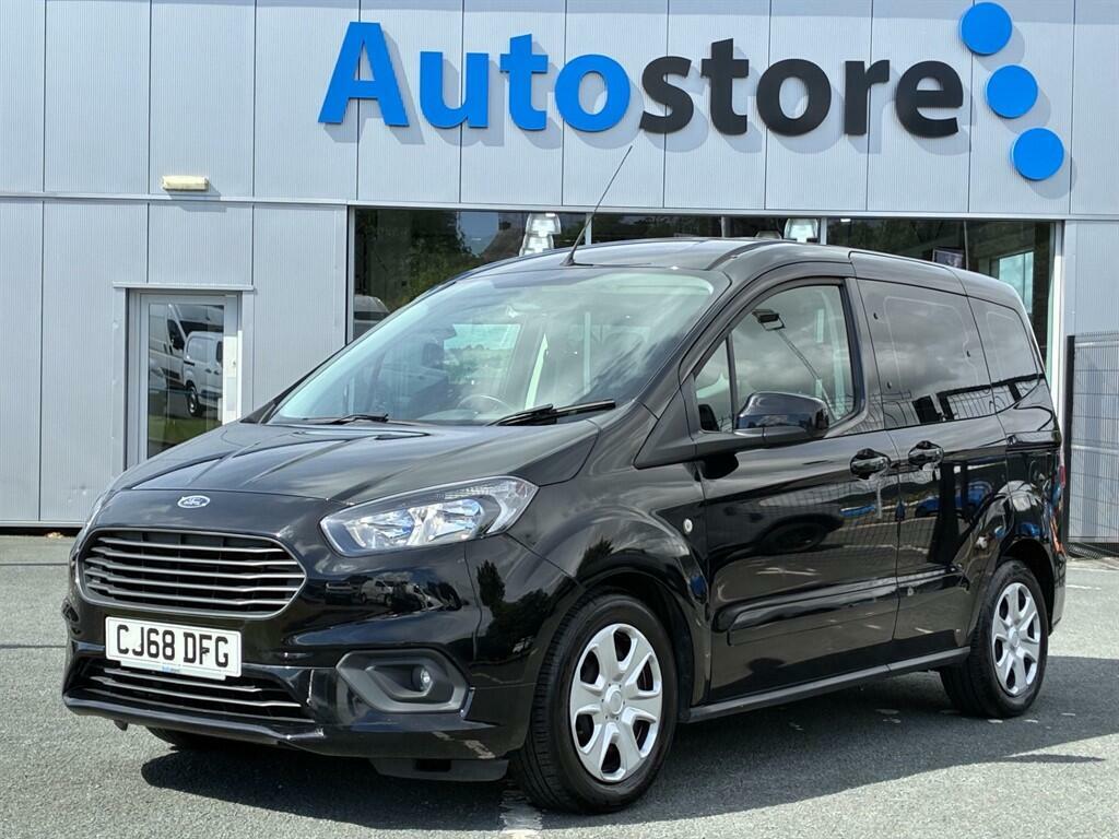 Ford Tourneo Courier 1.5 Tdci Zetec Mpv Grey #1