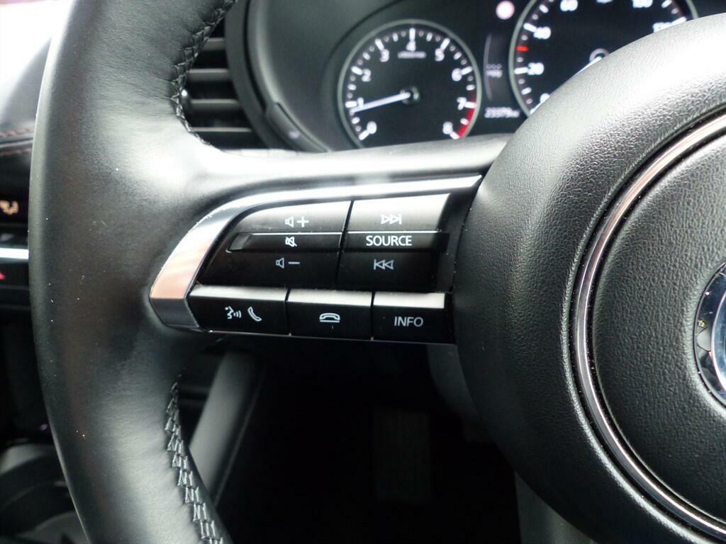 Mazda 3 Centre-line White #18