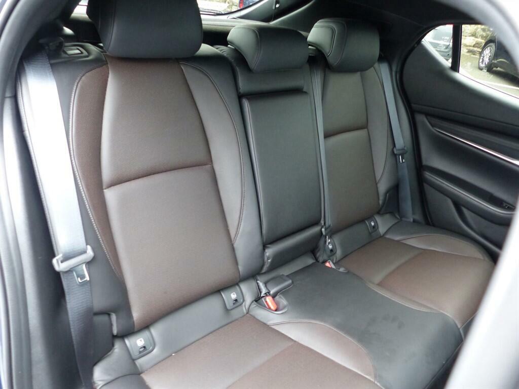 Mazda 3 Centre-line White #9