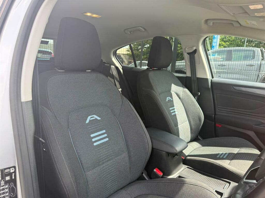 Ford Focus Active SL23VMA Silver #2