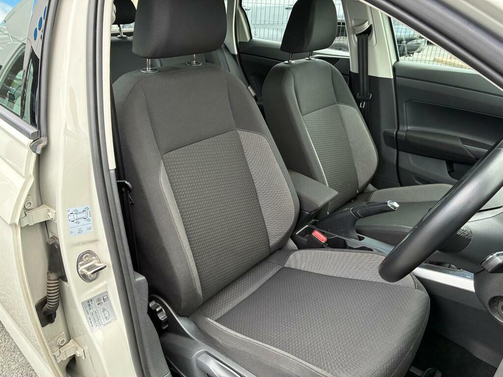 Volkswagen Polo 1.0 Evo Life Euro 6 Ss DH23FWW Grey #2