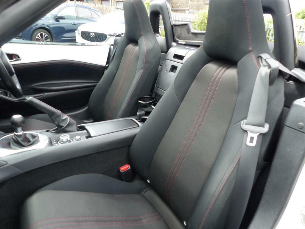 Mazda MX-5 Se-l Nav White #6