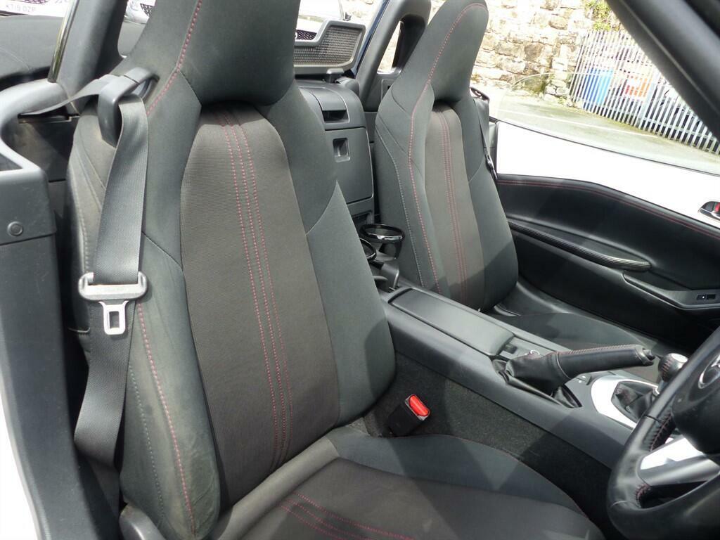 Mazda MX-5 Se-l Nav White #5