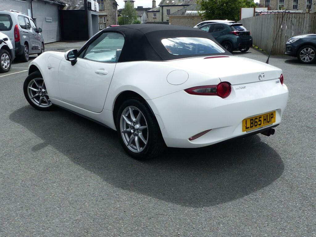 Mazda MX-5 Se-l Nav White