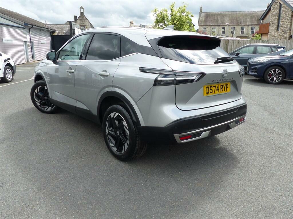 Nissan Qashqai N-connecta Silver #2