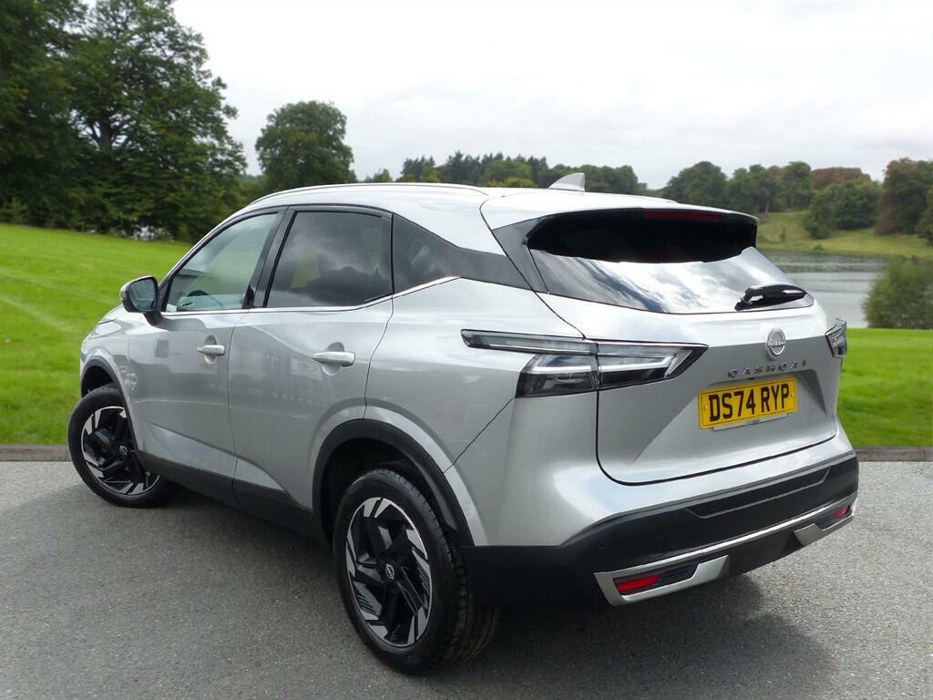 Nissan Qashqai 1.3 Dig-t Mhev N-connecta Xtron Euro 6 Ss DS74RYP Silver #2