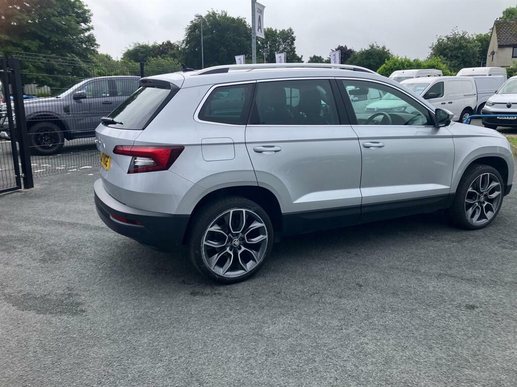 Skoda Karoq Edition Silver #5