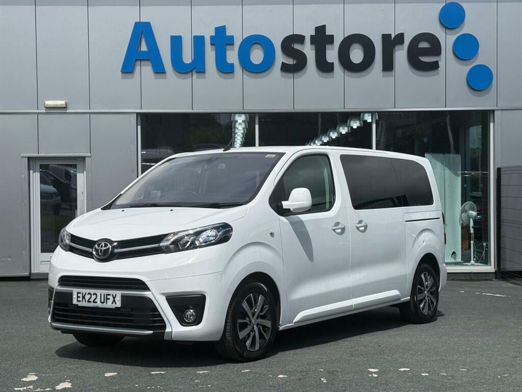 Toyota Proace Verso 2.0D Family Medium Mpv Mwb Euro 6 Ss White