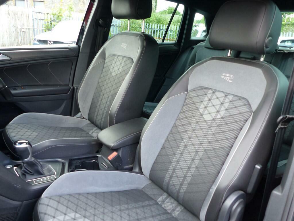 Volkswagen Tiguan 2.0 Tdi R-line Edition Dsg Euro 6 Ss DF72XFR Black #6