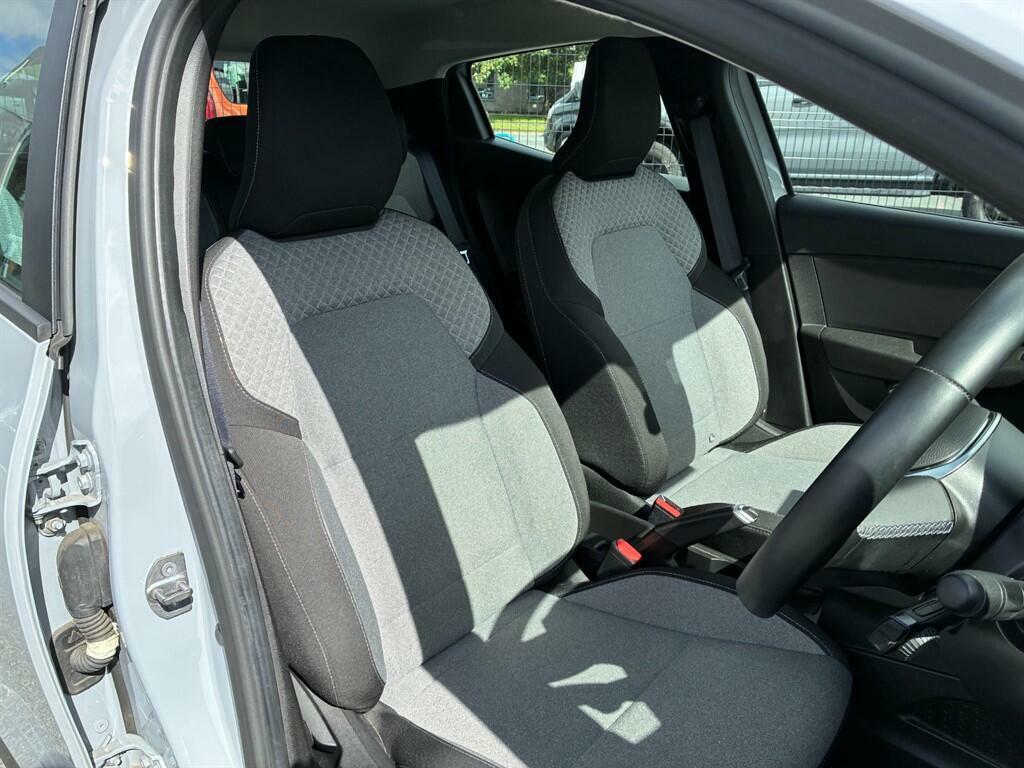 Renault Clio Evolution Grey #2
