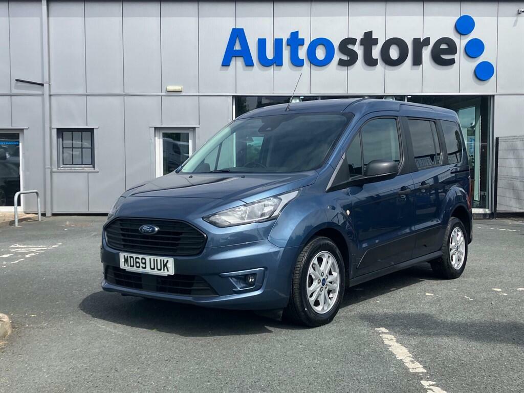 Ford Tourneo Connect Zetec Blue