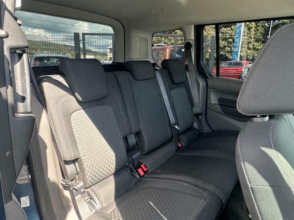 Ford Tourneo Connect 1.5 Ecoblue 120 Titanium Powershift Black #19