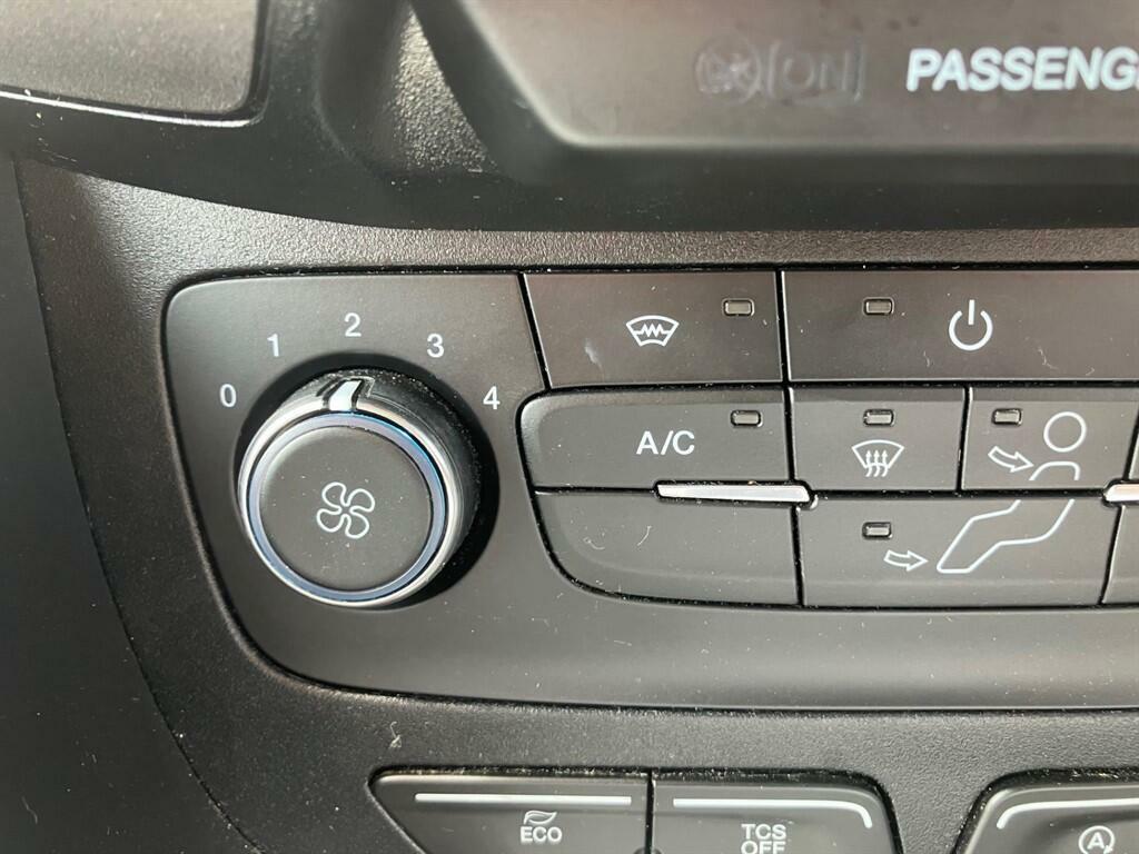 Ford Tourneo Connect 1.5 Ecoblue 120 Titanium Powershift Black #27