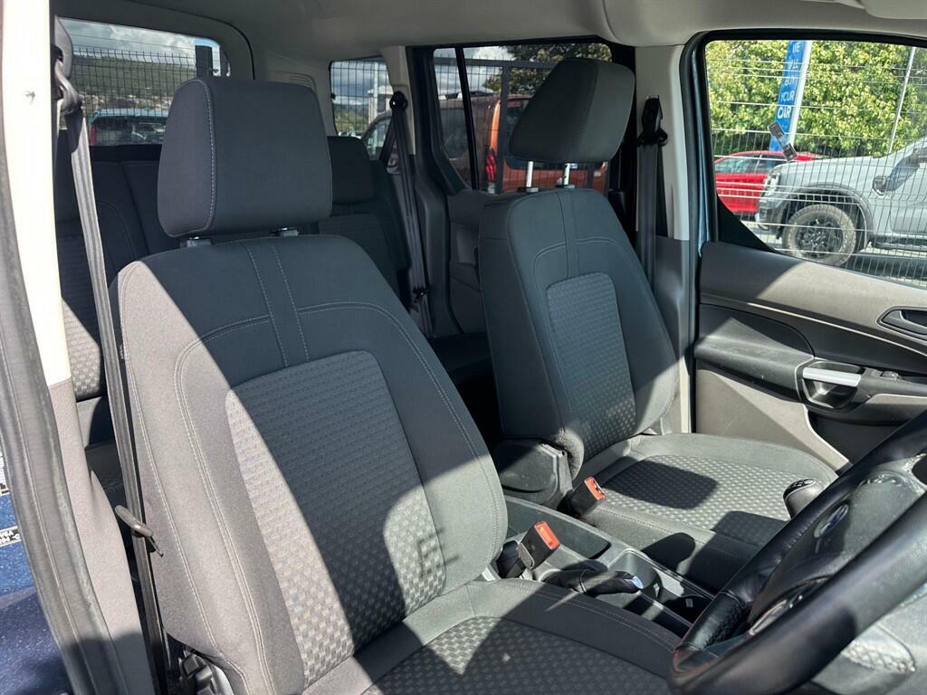 Ford Tourneo Connect Zetec Blue #3