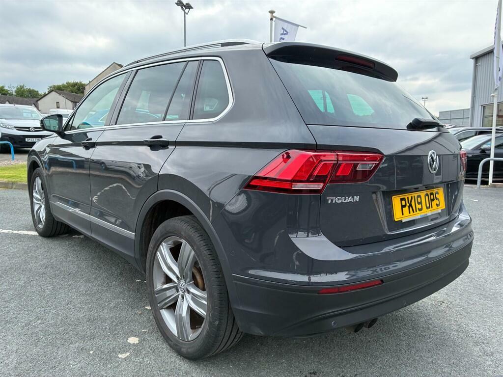 Volkswagen Tiguan R-line Tech Grey #4
