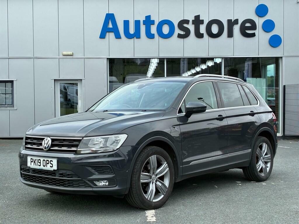 Volkswagen Tiguan R-line Tech Grey #1