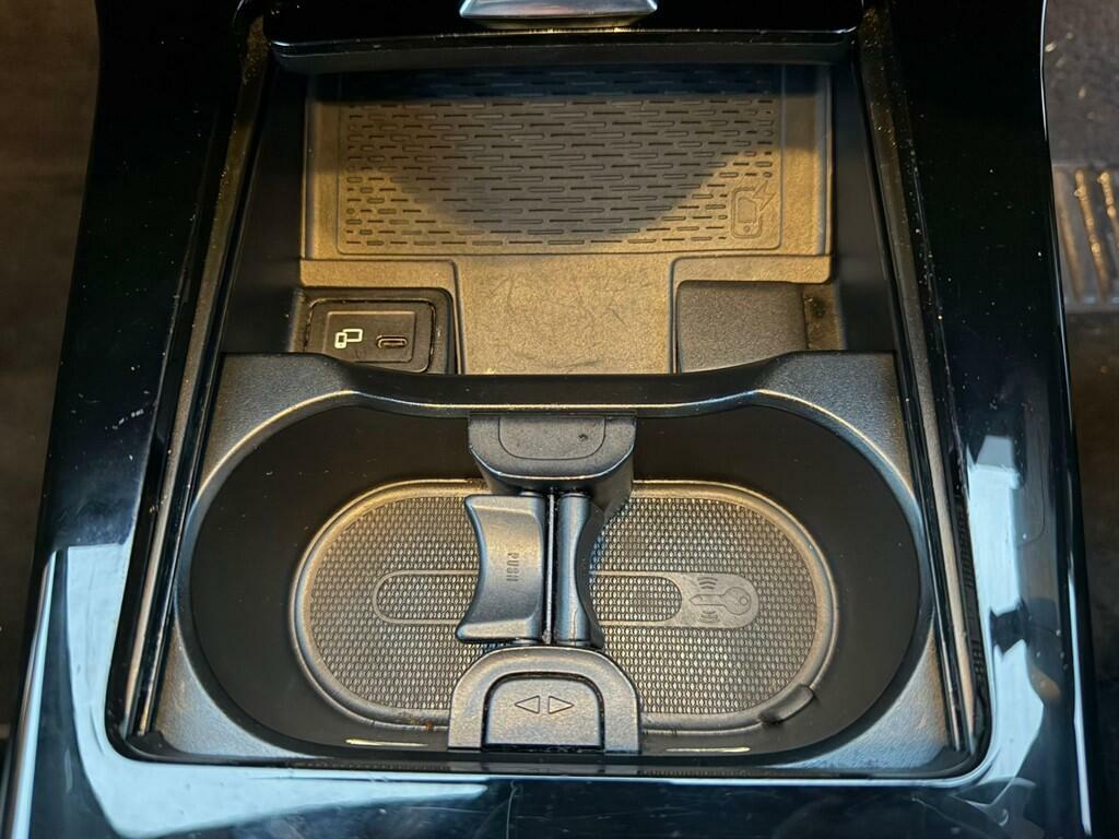 Mercedes-Benz CLA Class Saloon Silver #38