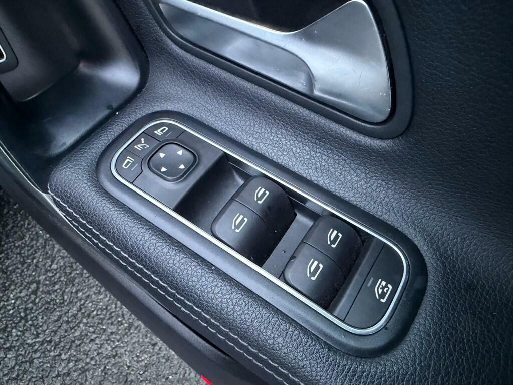 Mercedes-Benz CLA Class Saloon Silver #41