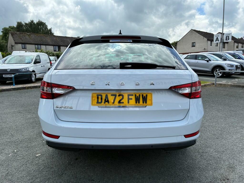Skoda Superb Se Technology White #5