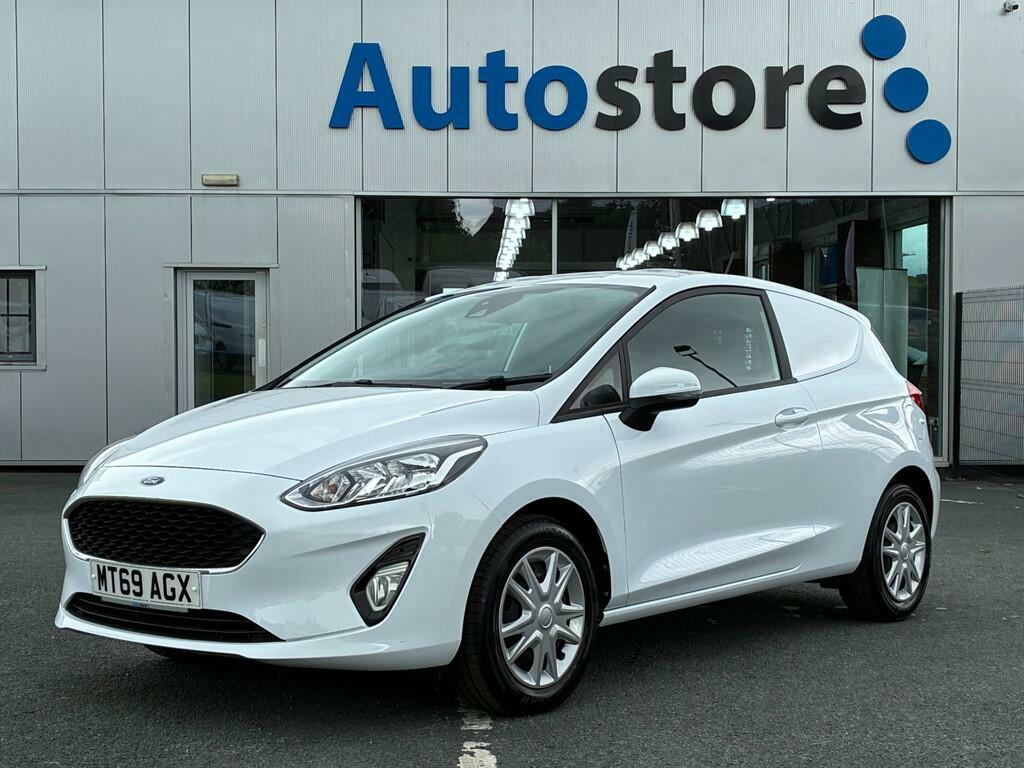 Ford Fiesta 1.5 Tdci Car Derived Van Euro 6 White