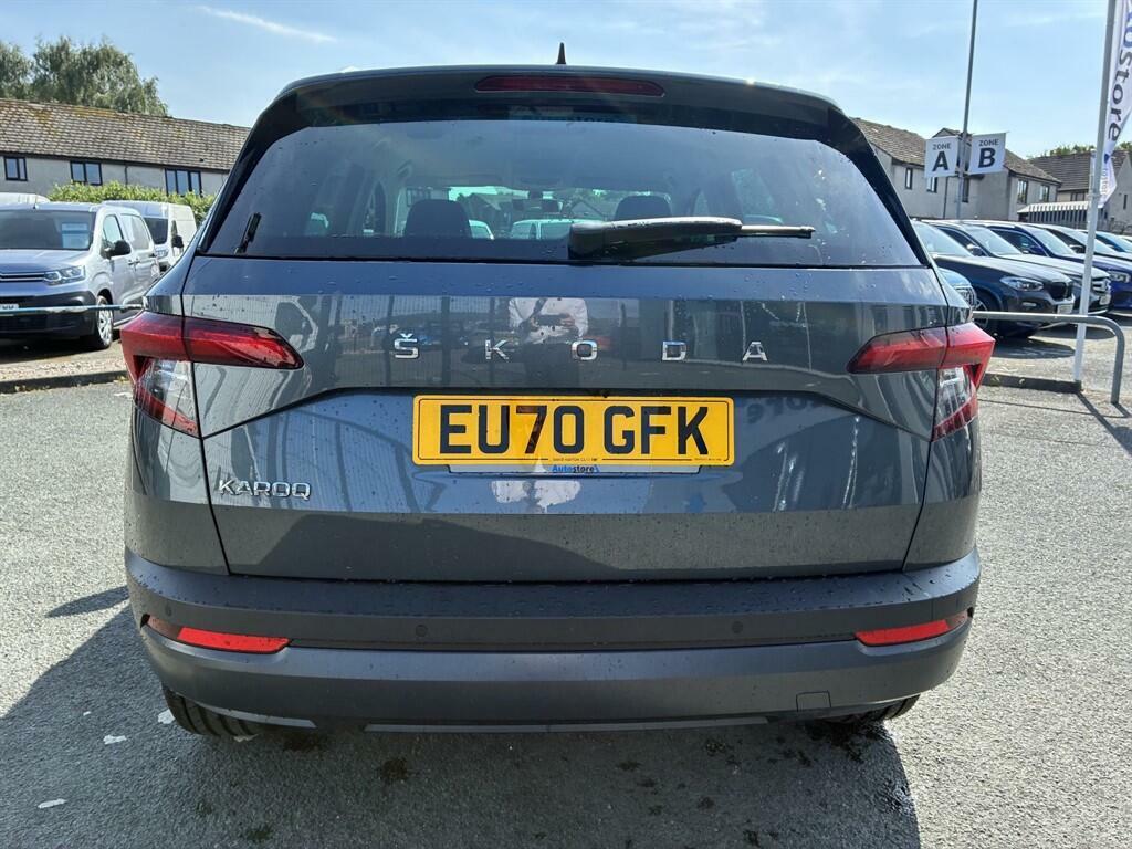 Skoda Karoq Se L Grey #5
