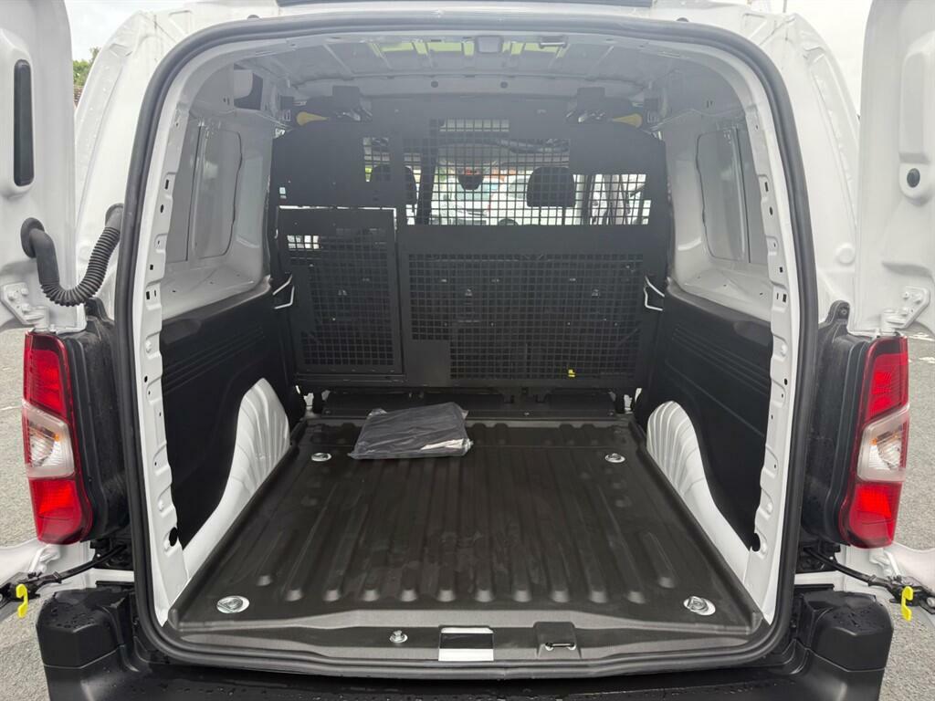 Citroen Berlingo 1.5 Bluehdi 100Ps Van Enterprise  #18