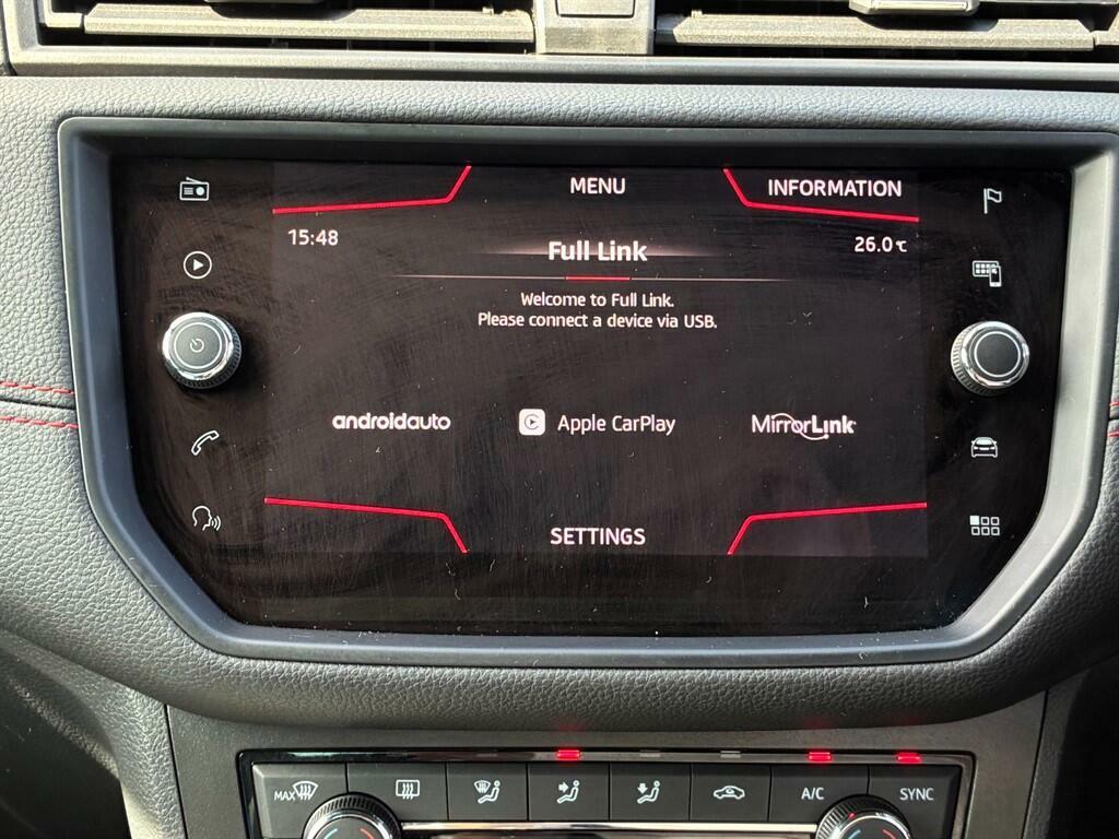 Seat Arona  White #30