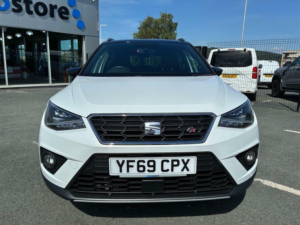 Seat Arona  White #9