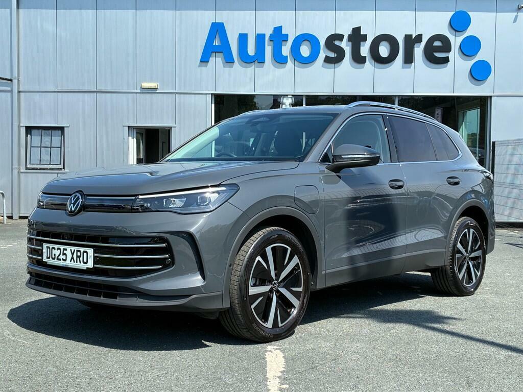 Volkswagen Tiguan Elegance Grey