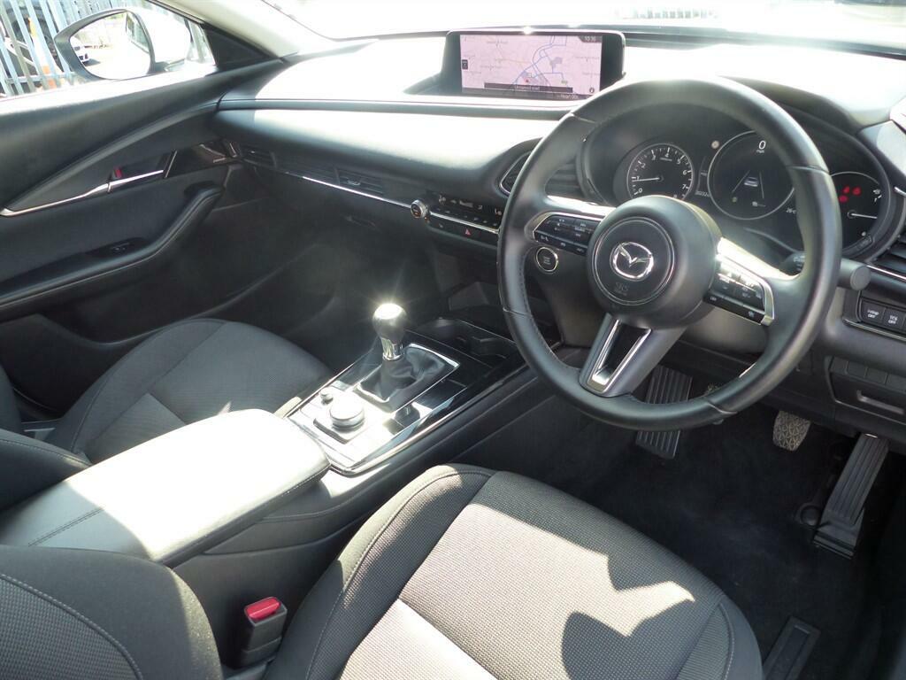 Mazda CX-30 Exclusive-line White #4