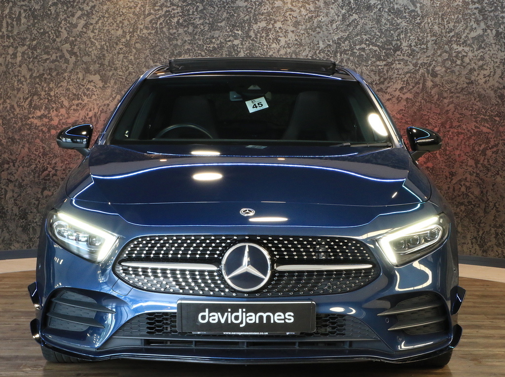 Mercedes-Benz A Class A200 Amg Line Night Edition KM72JVF Blue #3