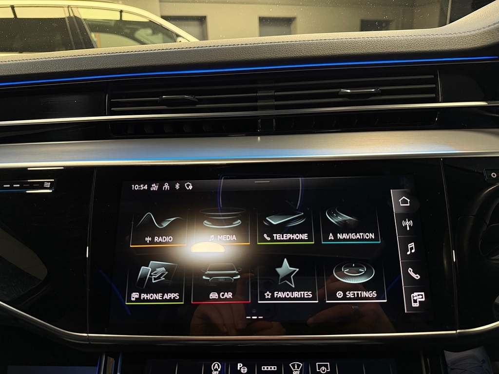 Audi A8 3L Black Edition Blue #45