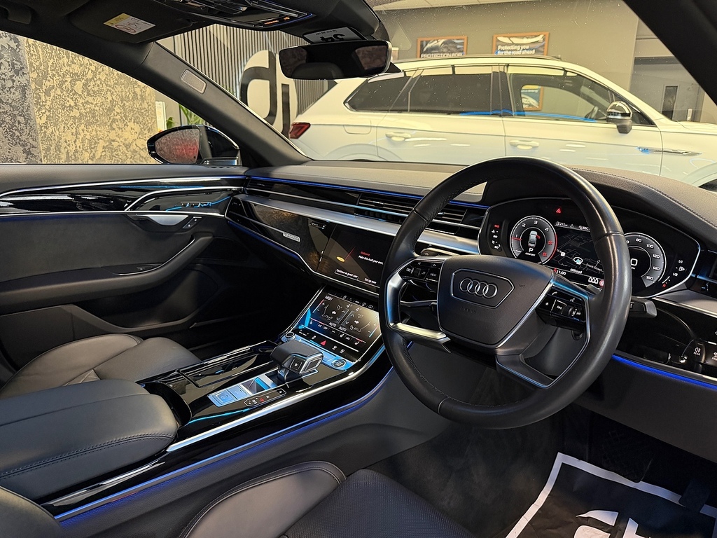 Audi A8 3L Black Edition Blue #23