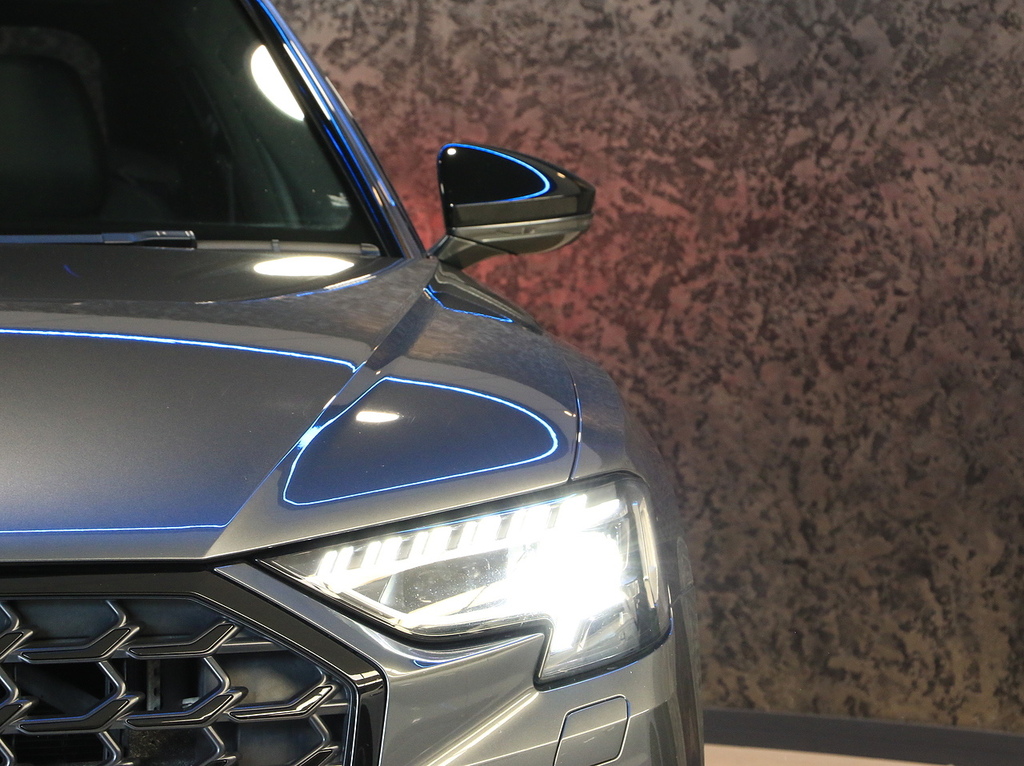 Audi A8 3L Black Edition Blue #15