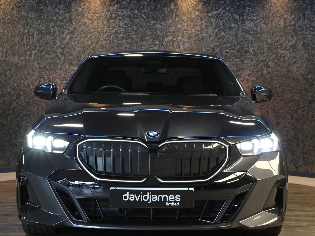 BMW 5 Series 520I Mht M Sport Pro YE74GXR Grey #2