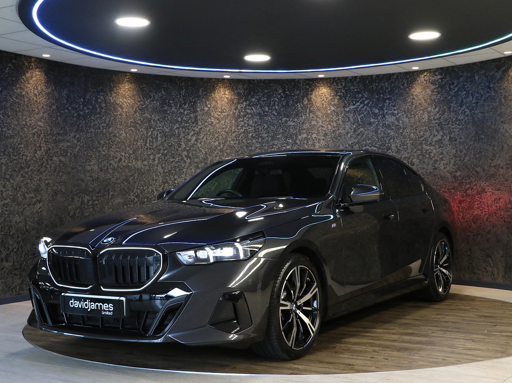 BMW 5 Series 520I Mht M Sport Pro YE74GXR Grey #3