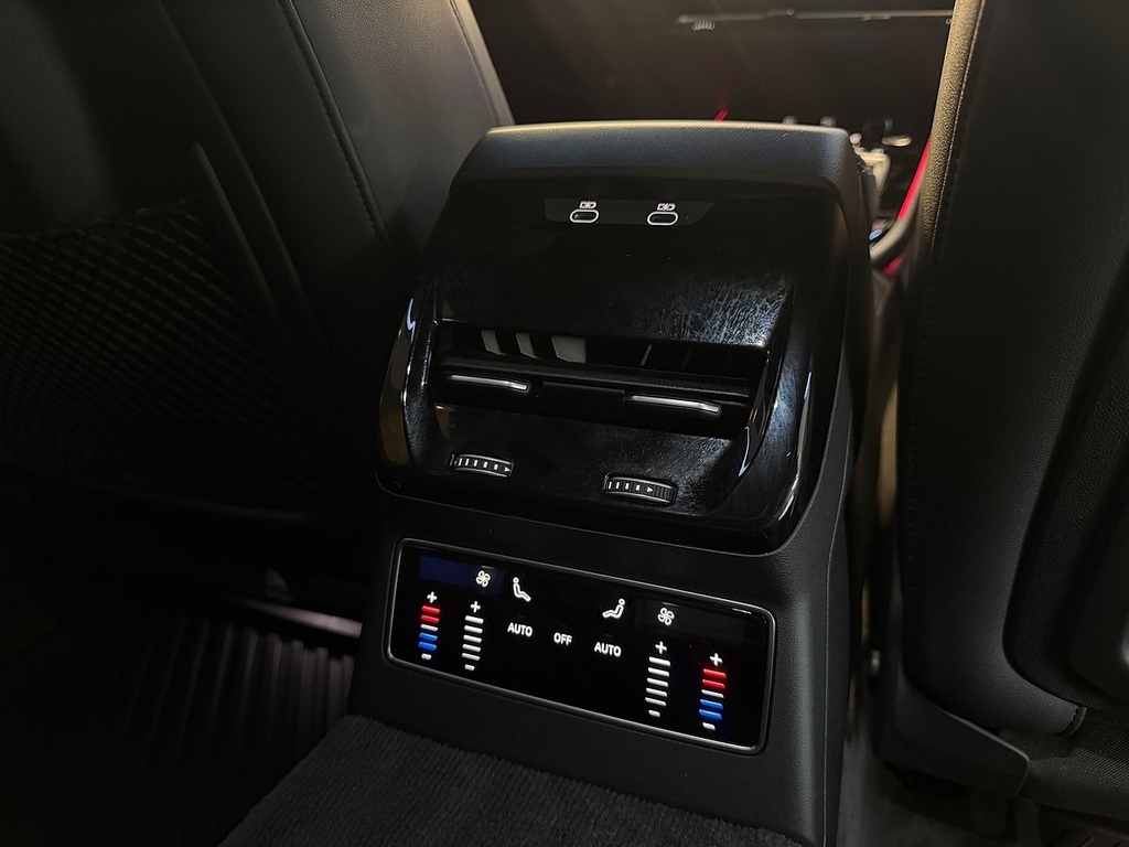 Audi A6 Saloon A6 2.0 E-hybrid Qtro 299 Launch Edition S Tron Grey #57