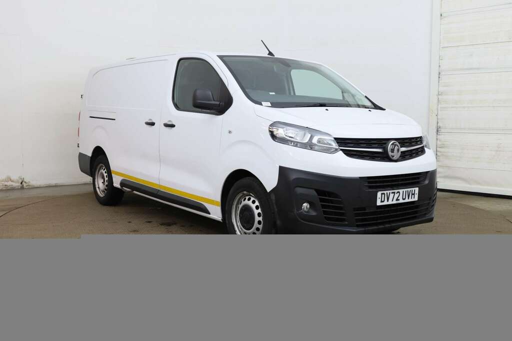 Vauxhall Vivaro 1.5 Vivaro F2900 Dynamic Ss White