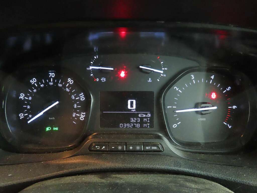 Vauxhall Vivaro 1.5 Vivaro F2900 Dynamic Ss White #6