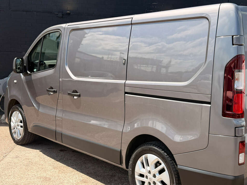 Renault Trafic 1.6L Sport Nav Grey #10