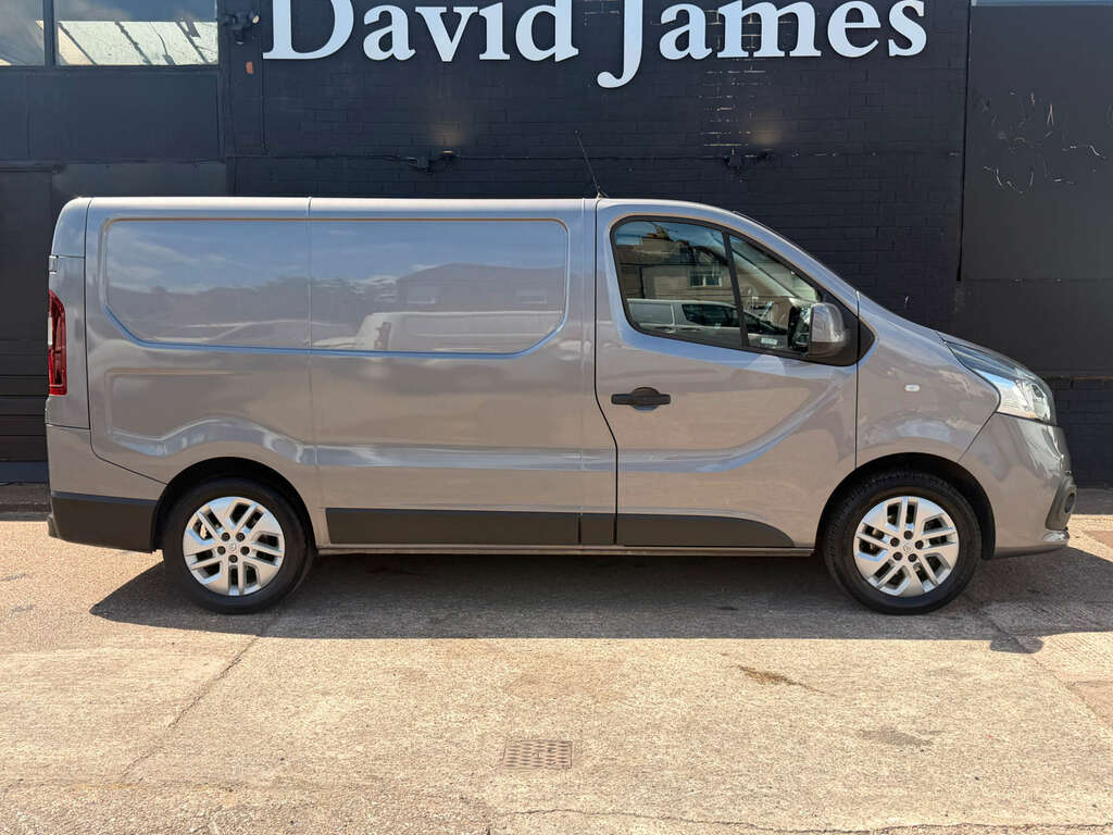 Renault Trafic 1.6L Sport Nav Grey #7