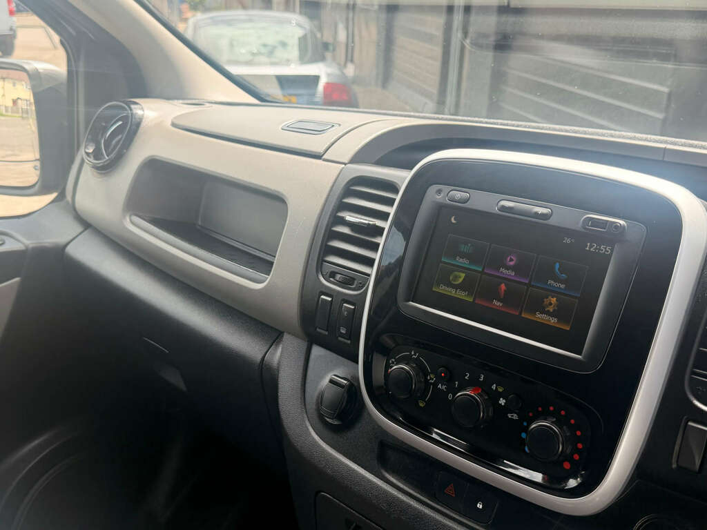 Renault Trafic 1.6L Sport Nav Grey #16