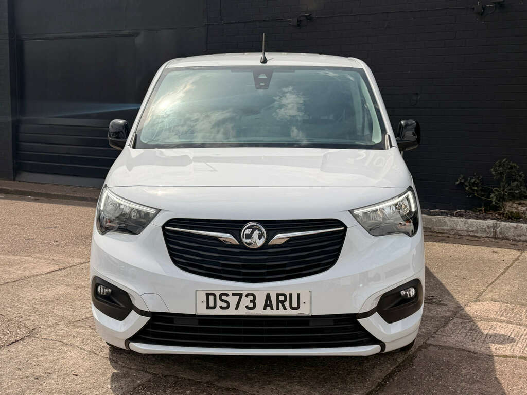 Vauxhall Combo 1.5 Combo 2300 Professional Turbo D Ss White #2